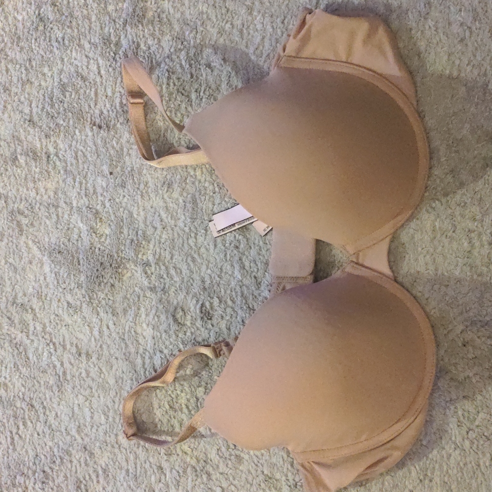 Vs t-shirt lightly lined demi bra